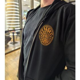 Kapucnis Zipzáros pulóver ÁJTK